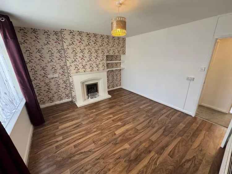 1 Bedroom Apartment in Quiet Community with Private Garden