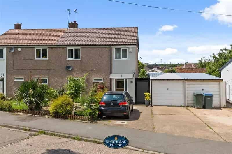 3 Bedroom Semi-Detached House for Sale in Coventry