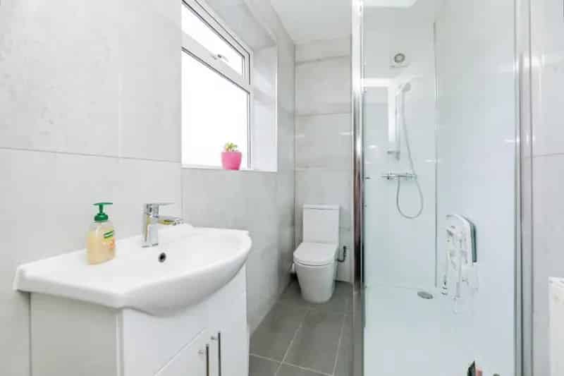 3 Bed End Terrace House for Sale No Upward Chain Sheffield