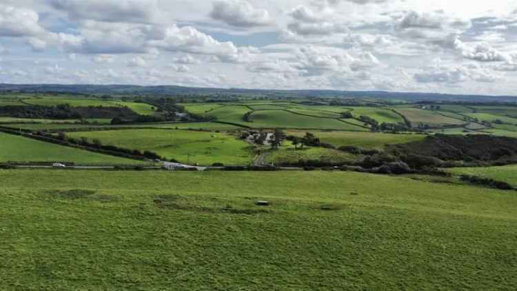 25.56 Acres of Cropland near Llanrhystud