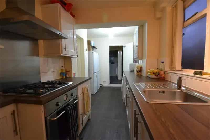 5 Bedroom House Near University of Birmingham