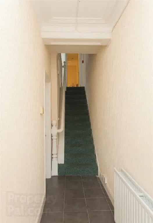 Spacious Three Storey Terrace House Near Ballyhackamore