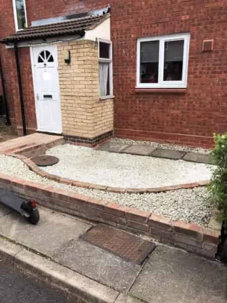 Large 2 Bed House Huge Kitchen Big Garden