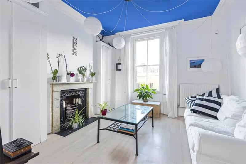 3 Bedroom Terraced House for Sale De Beauvoir Town Large Garden