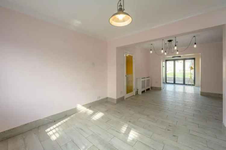 3 Bed Semi-Detached House for Sale