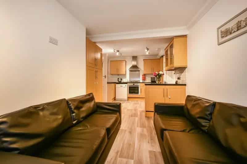1 Bedroom Flat To Rent Available September 11 2025