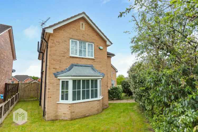 3 Bedroom Detached House for Sale in Darcy Lever