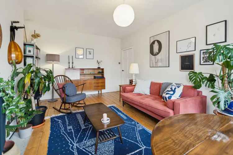3 Bedroom Tenement Flat Shawlands