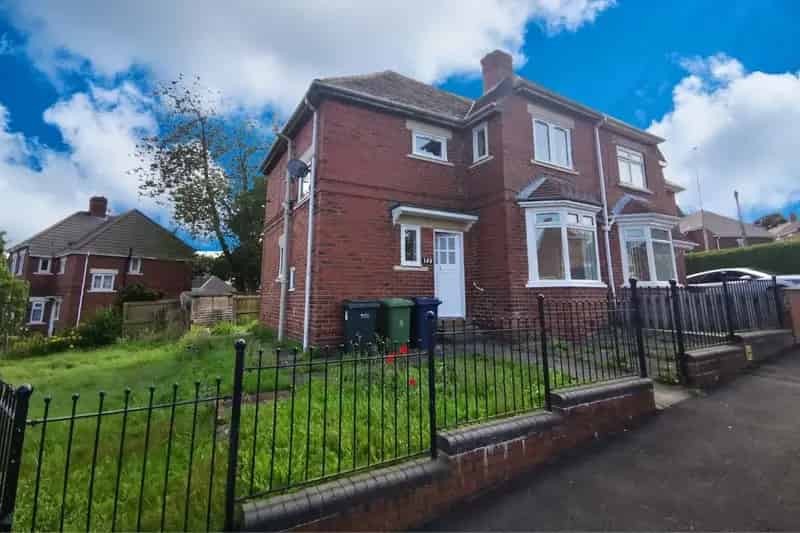 3 Bed House with Garden Close to Gateshead and Newcastle