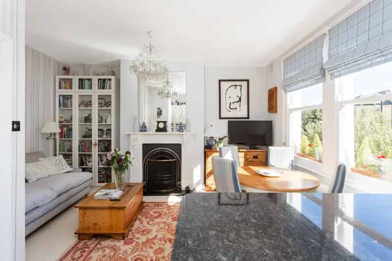 2 Bedroom Apartment to Rent Freegrove Road