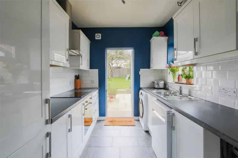 3 Bedroom Semi-Detached House for Sale near Henleaze