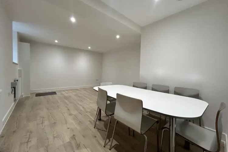 1 Bedroom Apartment Yeoman Street Available Now