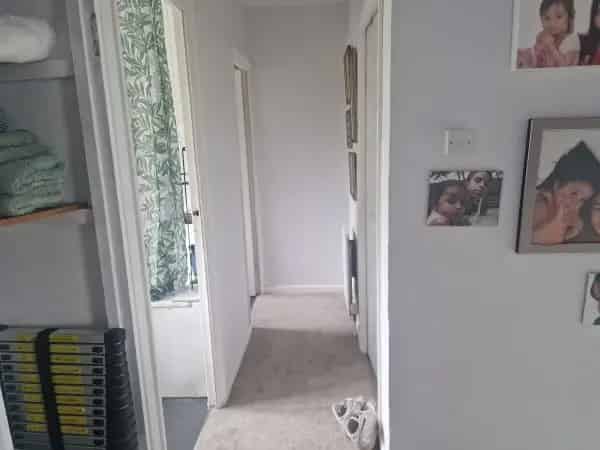 34 Bedroom Terraced House Secluded Garden Right to Buy