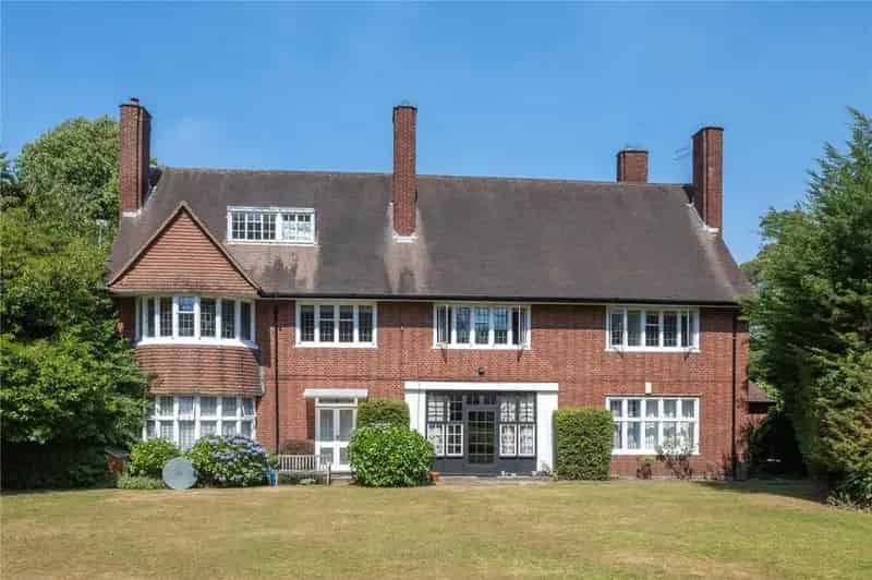 2 Bedroom Apartment for Sale in Moseley Village