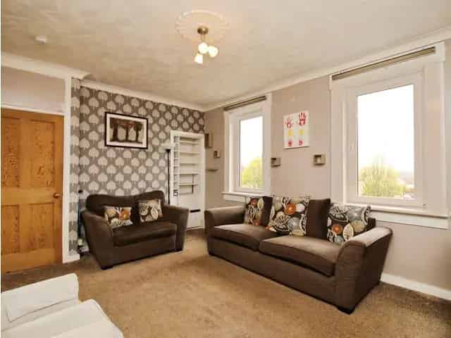 2 Bedroom Flat for Sale in Moredun Edinburgh