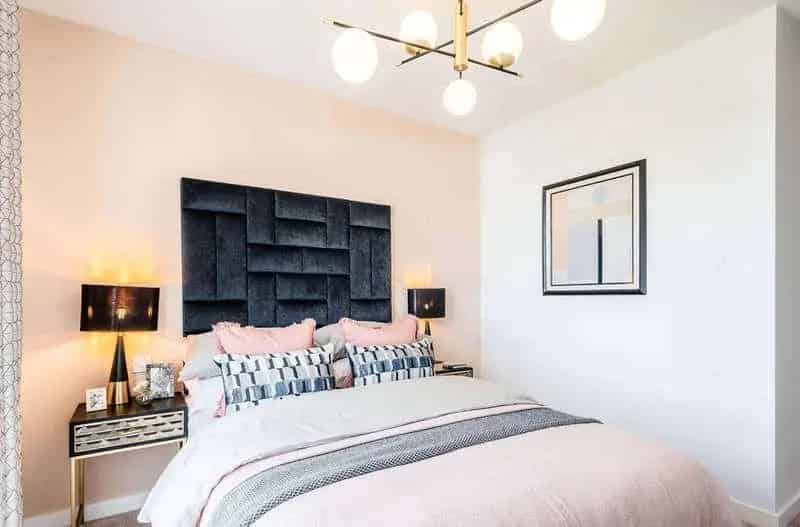 3 Bed Flat for Sale near Watford Junction Station