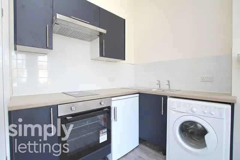 Hove Studio Flat - Recently Refurbished Ground Floor Apartment