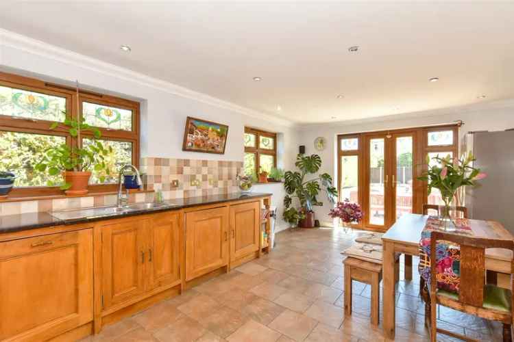 4 Bedroom Detached Chalet Bungalow For Sale