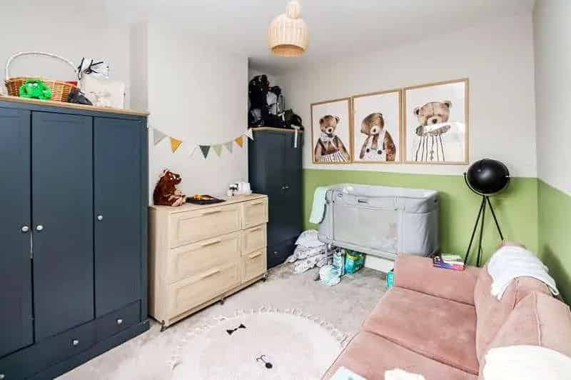 3 Bed House for Sale Spacious Period Home with Modern Kitchen