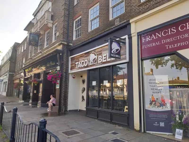 Ground Floor Retail Shop with Parking