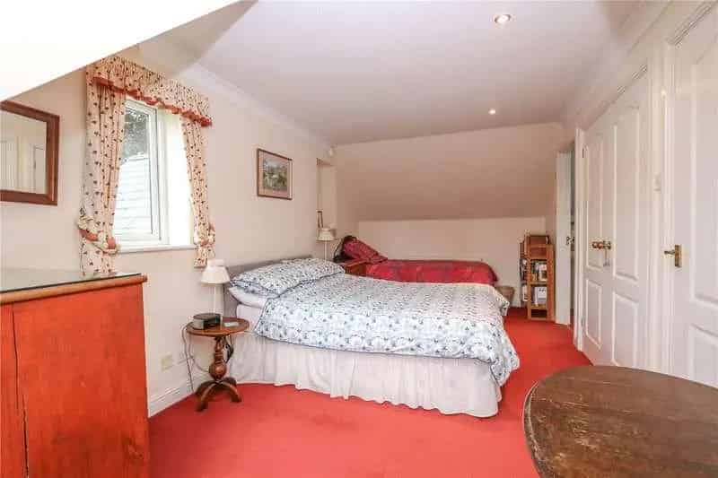 4 Bed Detached House for Sale near Yelverton