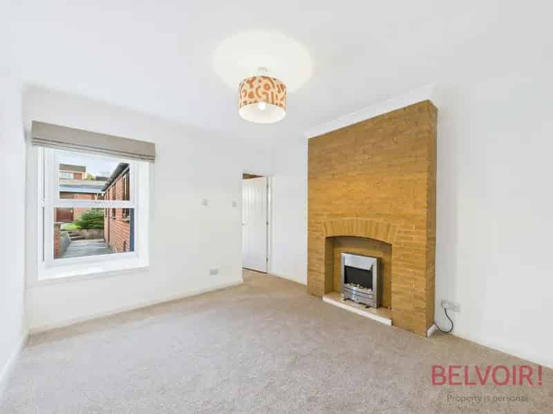 Refurbished 3-Bed Semi Detached House Radcliffe on Trent Freehold