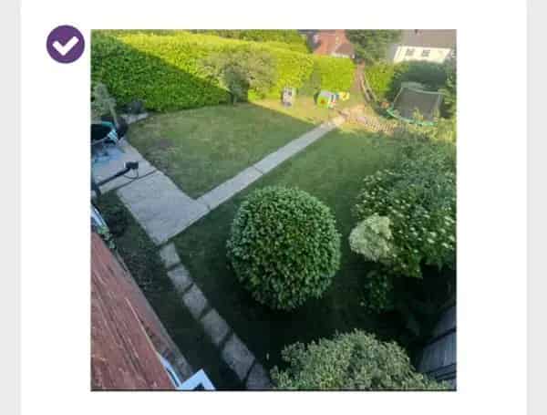Lovely 2 Bed End Terrace House Huge Garden New Flooring