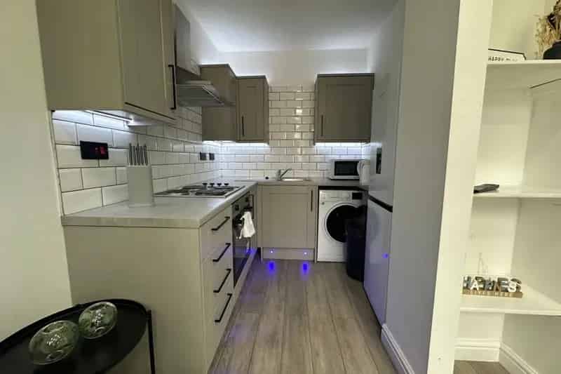 Stunning One Bedroom Flat in LS8 Zero Deposit Available