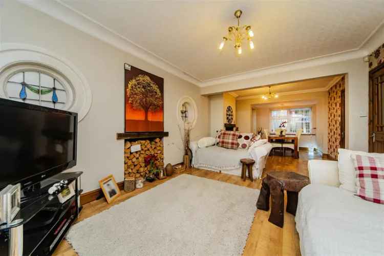 5 Bedroom Detached House with Annex and Stunning Views