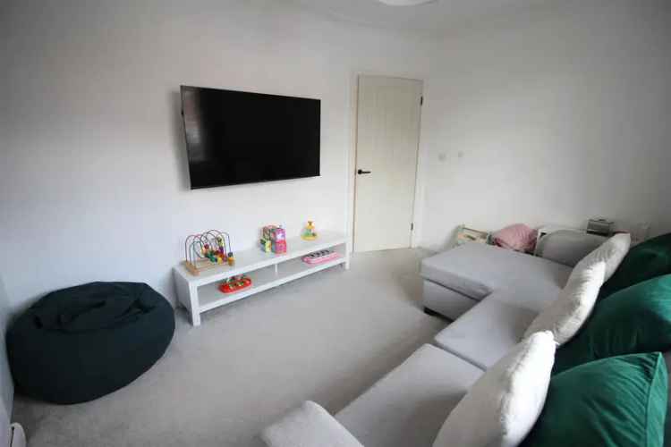 2 Bedroom Semi Detached House to Rent