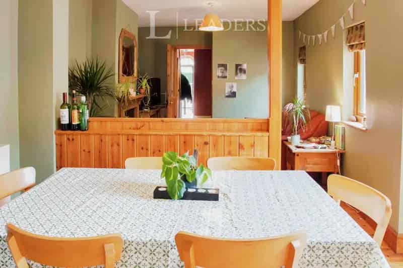 6-Bedroom Victorian Terrace Student House Near UEA