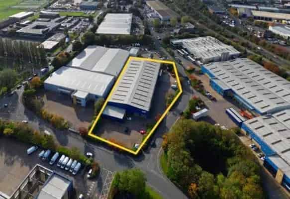 Modern Industrial Warehouse 32668 sq ft to Rent Leeds