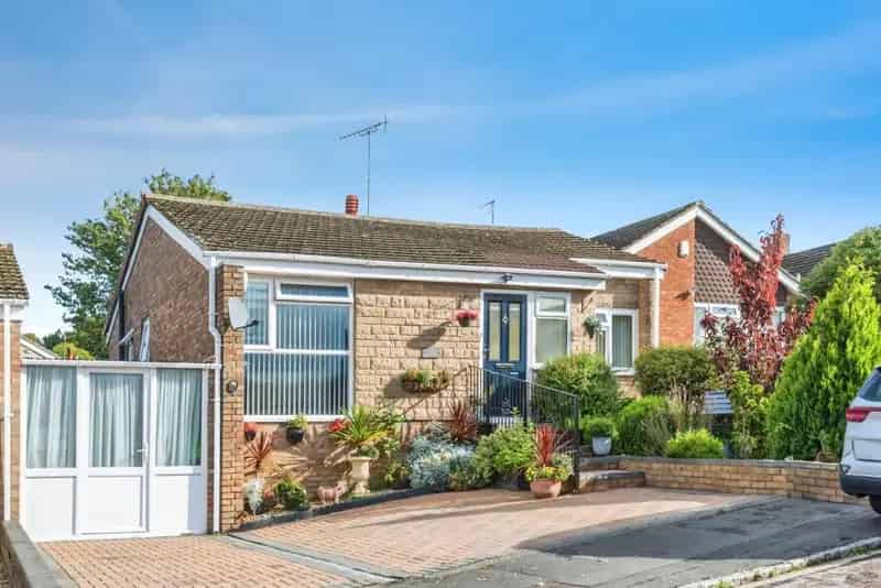 Three Bedroom Detached Bungalow Garsington Oxford City Views