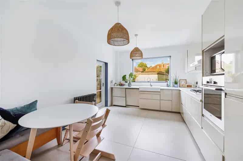 5 Bedroom Terreced House to Rent