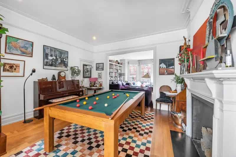 5 Bedroom House For Sale in West Hampstead
