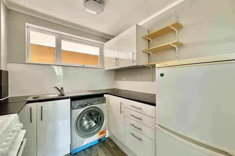 One Bedroom Apartment Near Hoddesdon Town Centre