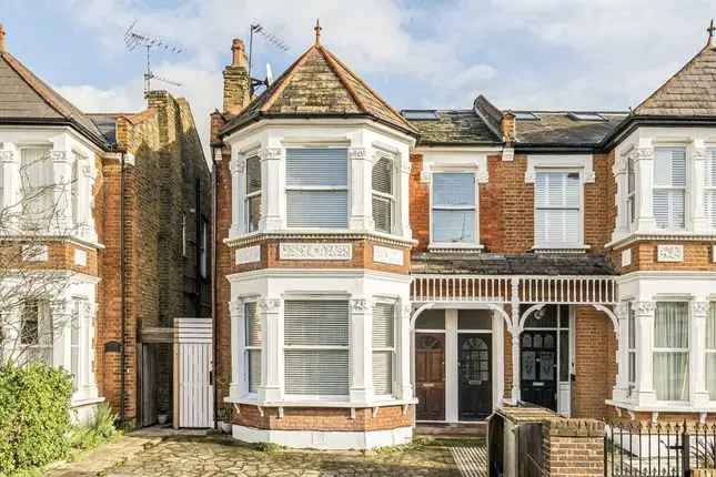 Flat for sale in Cresswell Road, Twickenham TW1