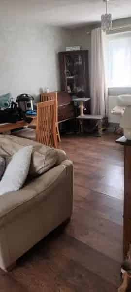 Large 3 Bedroom House Stevenage Near Woods and Schools