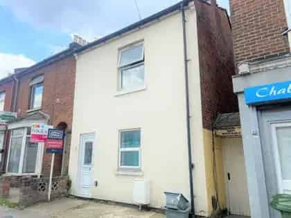 Spacious Double Room in Southampton with Bills Included