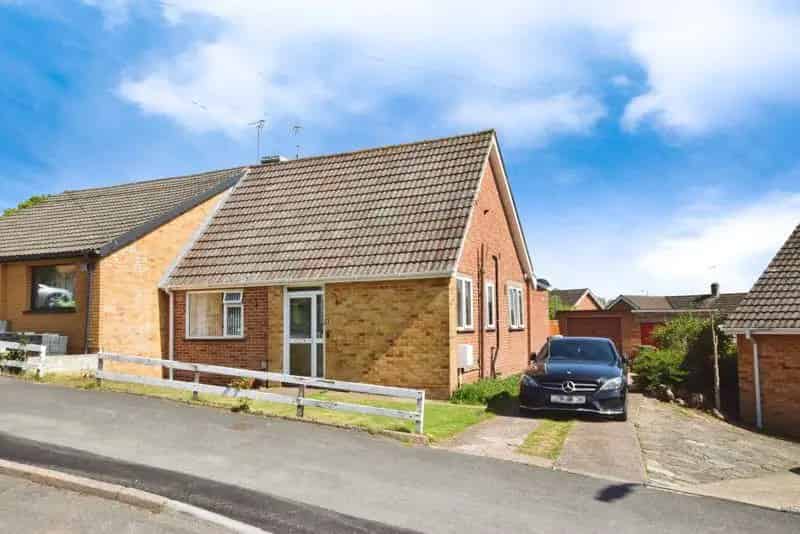 3 Bedroom Semi Detached Bungalow For Sale