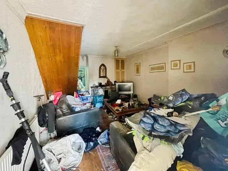2 Bedroom Detached Bungalow For Sale at Auction