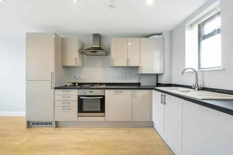 Brockley One Bedroom Apartment Near Hilly Fields Park