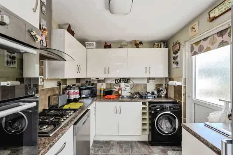 3 Bedroom Semi-Detached Bungalow For Sale Birchgrove