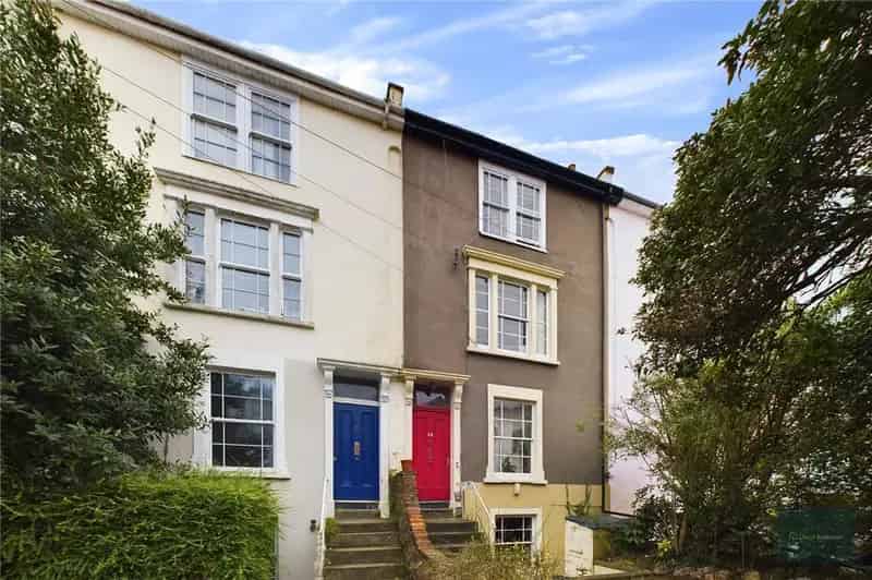 1 Bedroom Apartment to Rent