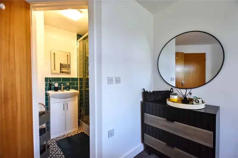 Modern Ground Floor Apartment in Farsley Near Leeds