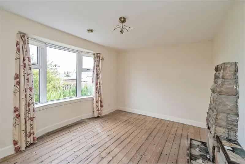 3 Bed Bungalow Semi Detached Craigentinny