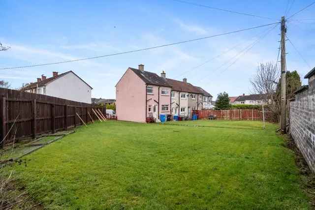 2 bedroom end-terraced house for sale