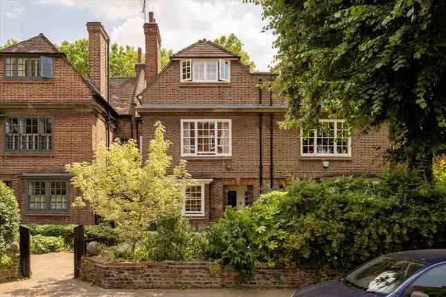 5 Bedroom Freehold House for Sale in Chelsea SW3