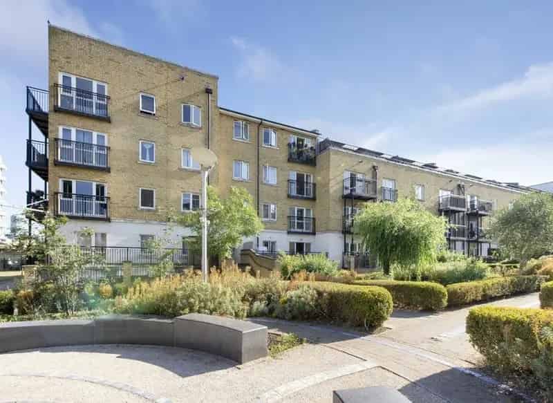 2 Double Bedroom Apartment near Canary Wharf