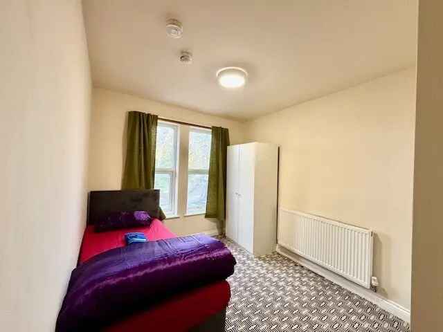 One Bedroom Single Apartment Available Now